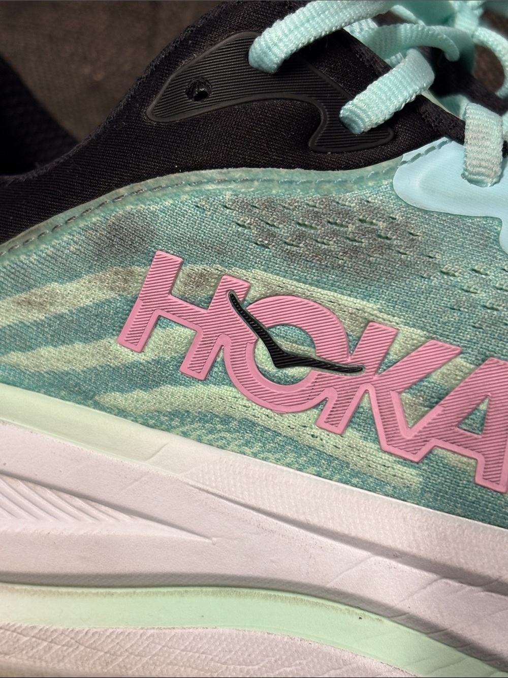 Hoka Women’s Bondi 9 Size 9.5D Wide - Picture 3 of 14